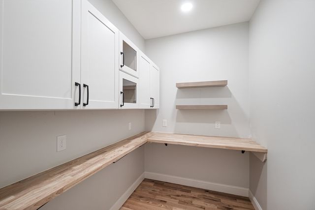 375 Fuller St, Ludlow, MA 01056