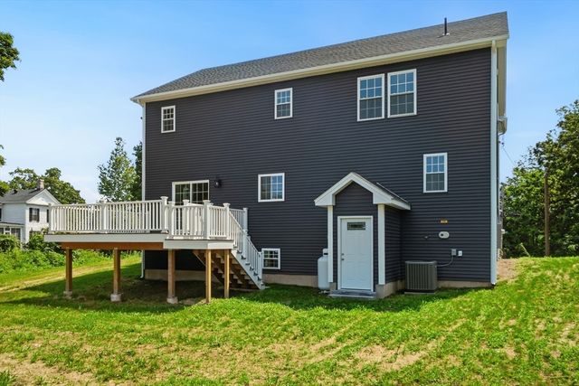 375 Fuller St, Ludlow, MA 01056