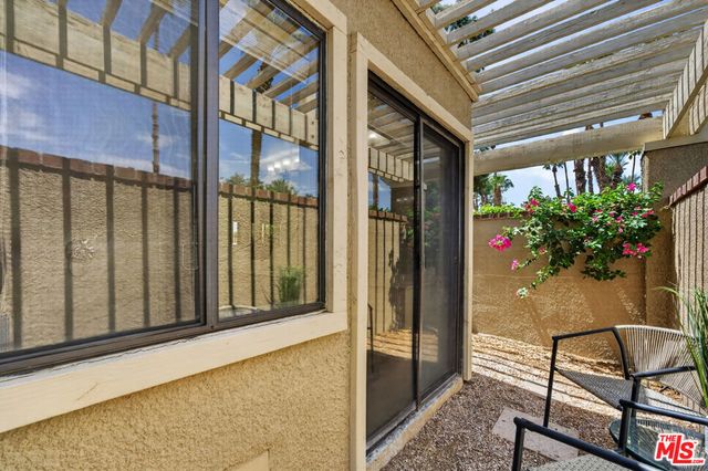 91 Tennis Club Drive, Rancho Mirage, CA 92270