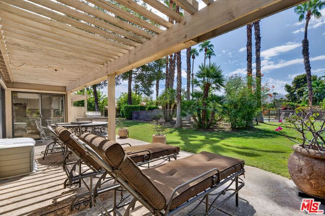 91 Tennis Club Drive, Rancho Mirage, CA 92270