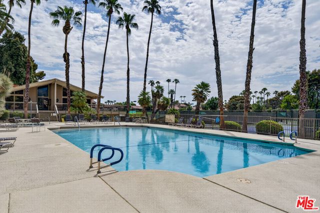 91 Tennis Club Drive, Rancho Mirage, CA 92270