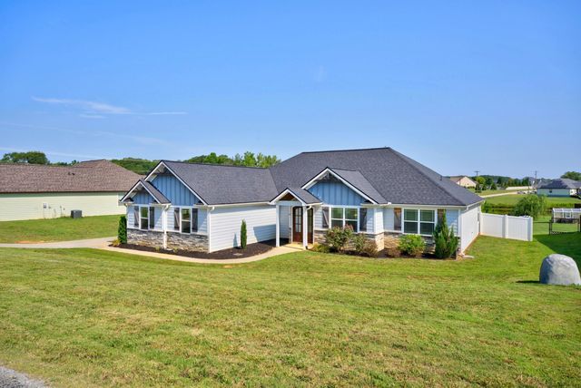 230 Blease Horton Rd, Boiling Springs, SC 29316