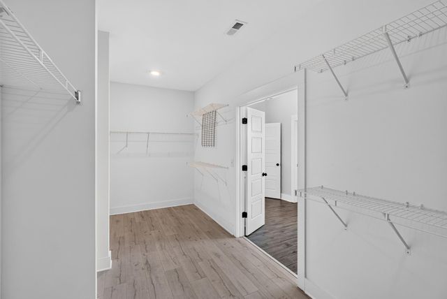 230 Blease Horton Rd, Boiling Springs, SC 29316
