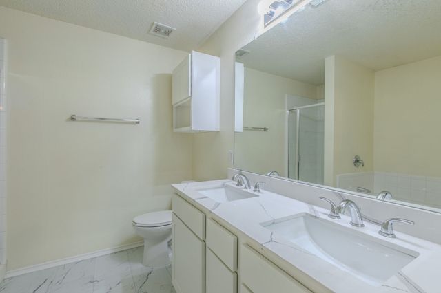 2415 Mallory Lane, Lancaster, TX 75134