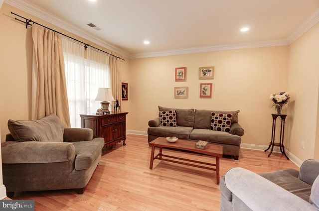46571 CARLYLE CT, Sterling, VA 20165