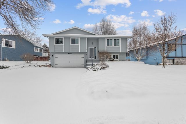 8372 Kentucky Avenue N, Brooklyn Park, MN 55445