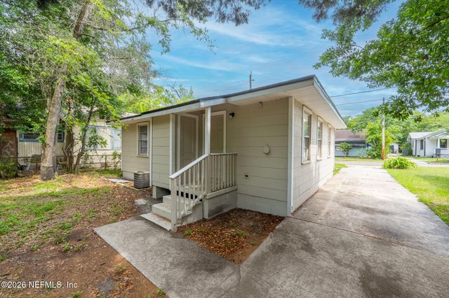 739 LYNTON Street, Jacksonville, FL 32208