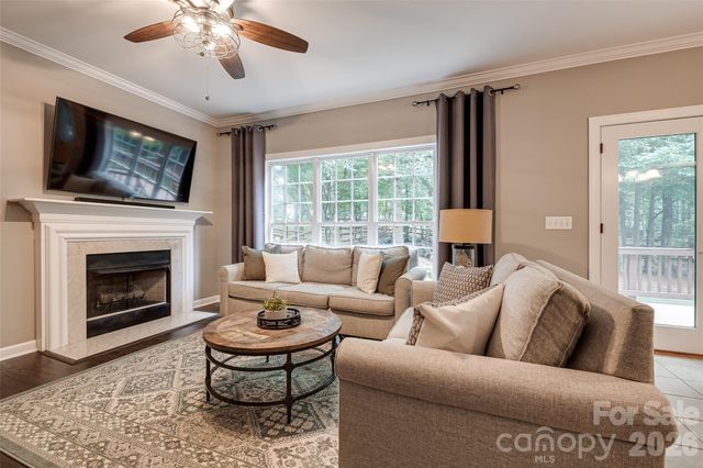 14427 Maclauren Lane, Huntersville, NC 28078