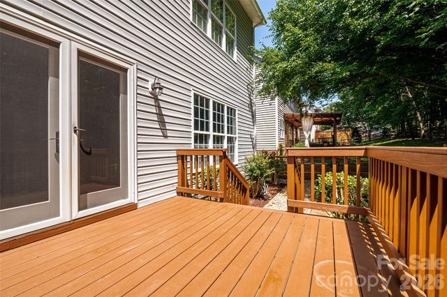 14427 Maclauren Lane, Huntersville, NC 28078