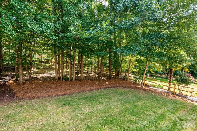 14427 Maclauren Lane, Huntersville, NC 28078
