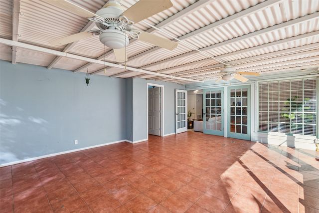 807 N Tyler Street, Dallas, TX 75208