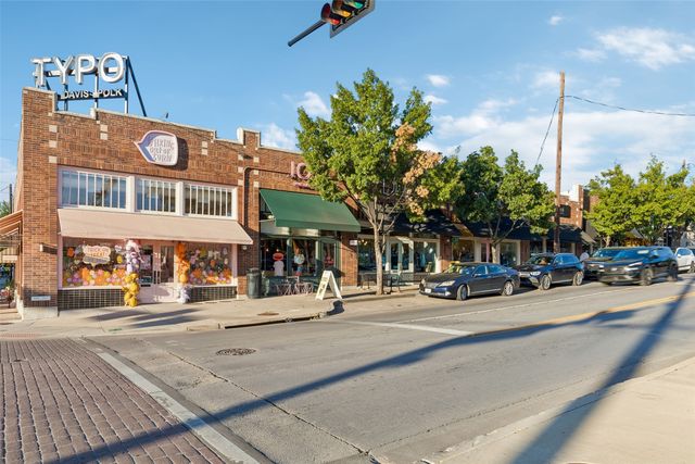 807 N Tyler Street, Dallas, TX 75208