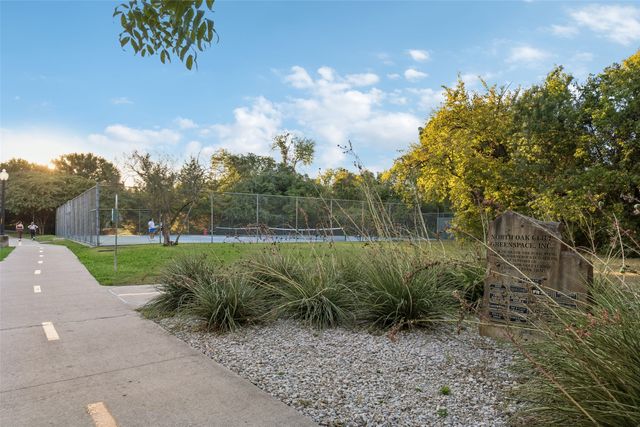 807 N Tyler Street, Dallas, TX 75208