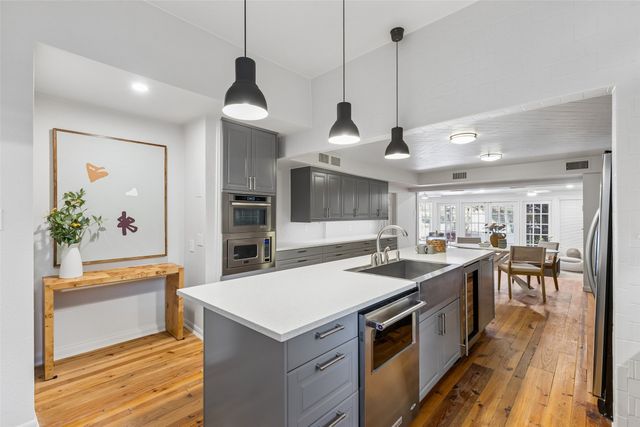 807 N Tyler Street, Dallas, TX 75208