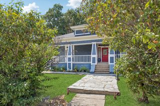 807 N Tyler Street, Dallas, TX 75208