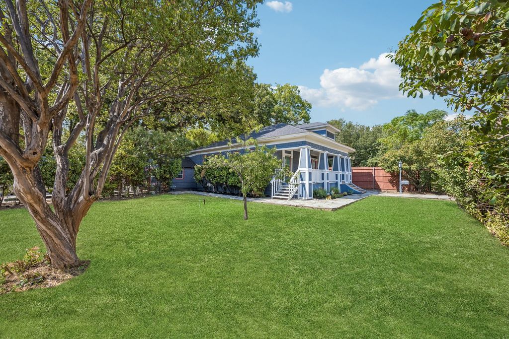 807 N Tyler Street, Dallas, TX 75208 — photo 2