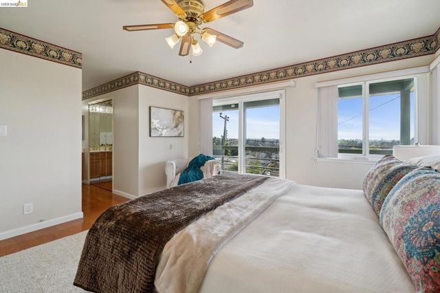 30229 30229 Treeview St, Hayward, CA 94544