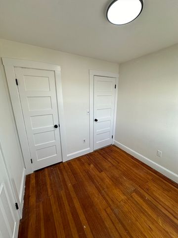 493 Lynn St 4, Malden, MA 02148