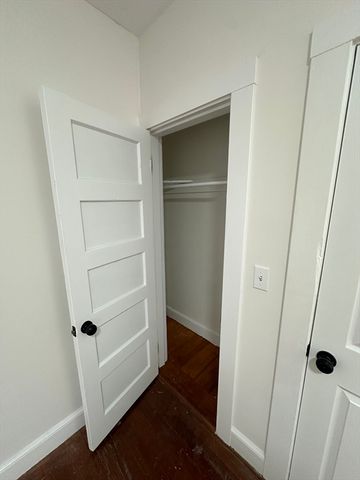 493 Lynn St 4, Malden, MA 02148