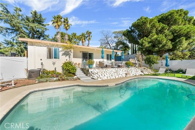 80 E Theodore, Banning, CA 92220