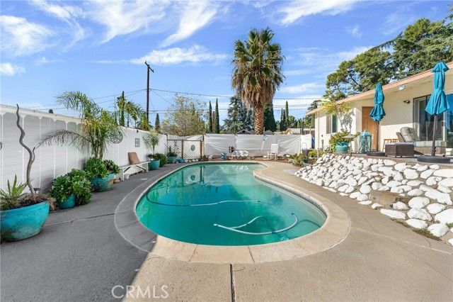 80 E Theodore, Banning, CA 92220