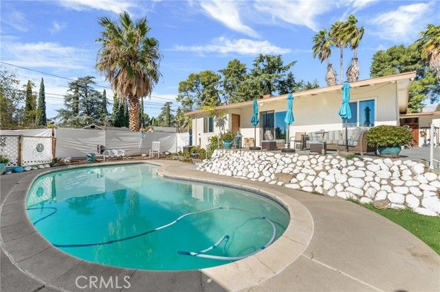 80 E Theodore, Banning, CA 92220