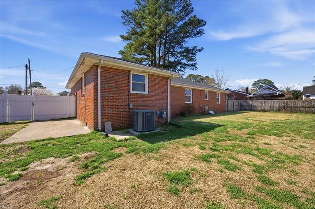 4108 Santa Maria DR, Chesapeake, VA 23321