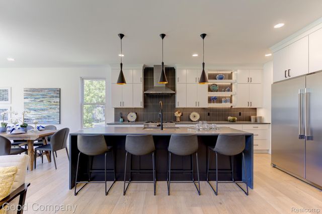 804 Irving Avenue, Royal Oak, MI 48067