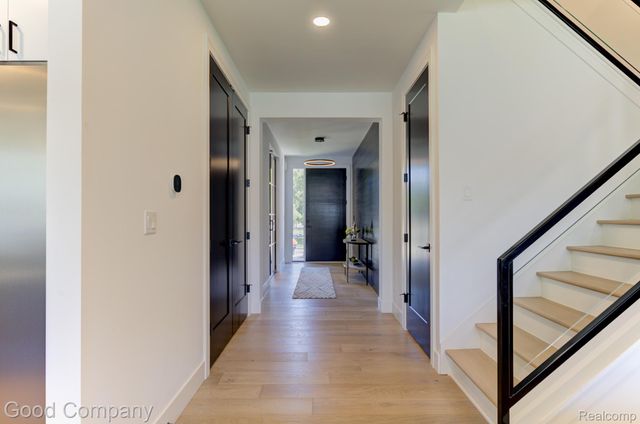 804 Irving Avenue, Royal Oak, MI 48067