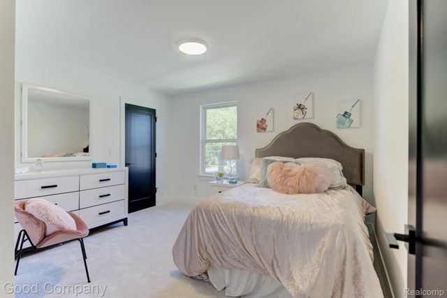 804 Irving Avenue, Royal Oak, MI 48067