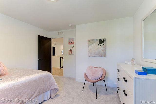804 Irving Avenue, Royal Oak, MI 48067