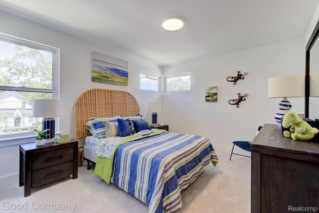804 Irving Avenue, Royal Oak, MI 48067