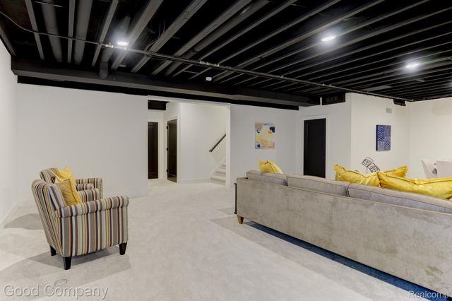 804 Irving Avenue, Royal Oak, MI 48067