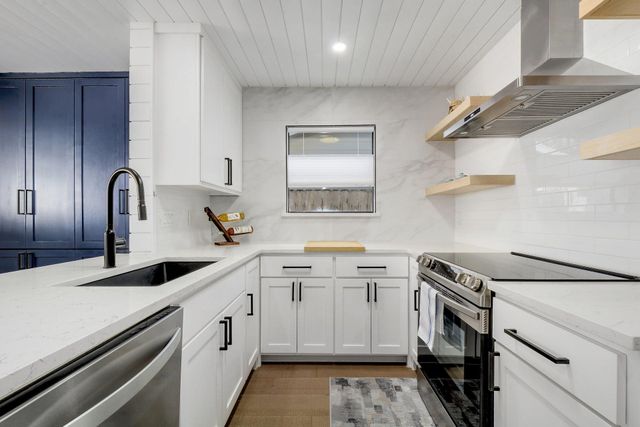 12212 Scribe DR, Austin, TX 78759