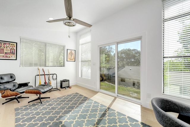 12212 Scribe DR, Austin, TX 78759