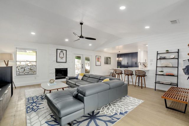 12212 Scribe DR, Austin, TX 78759