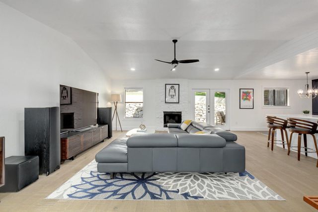 12212 Scribe DR, Austin, TX 78759