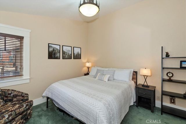 41922 Centre Court, Big Bear Lake, CA 92315