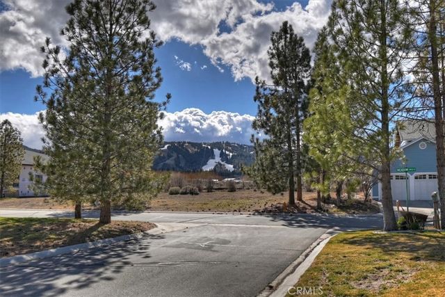 41922 Centre Court, Big Bear Lake, CA 92315