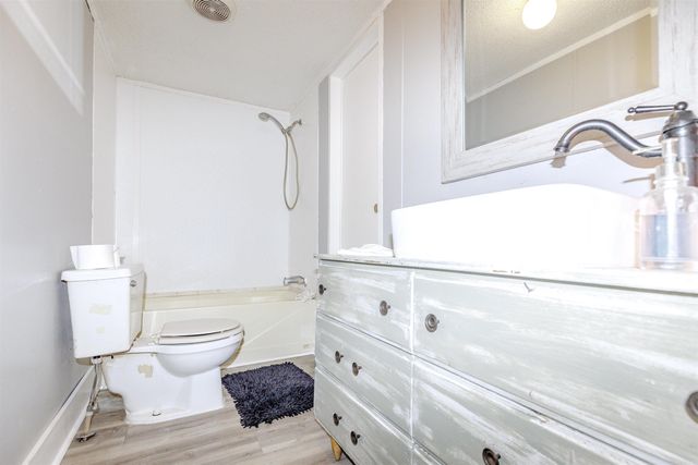 23712 Roland Cutoff Road, Roland, AR 72135