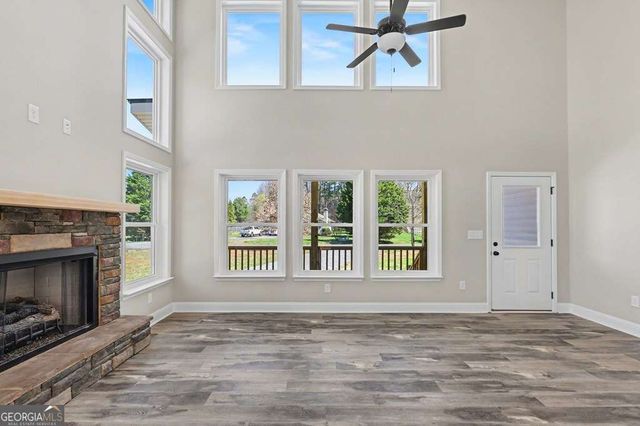 195 Rivers Edge Drive, Hayesville, NC 28904