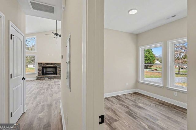 195 Rivers Edge Drive, Hayesville, NC 28904