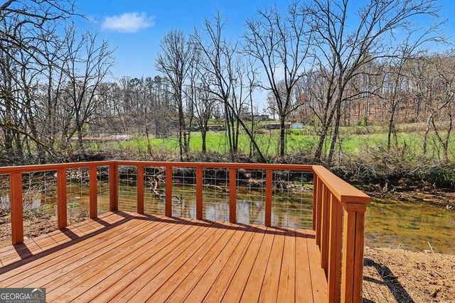 195 Rivers Edge Drive, Hayesville, NC 28904