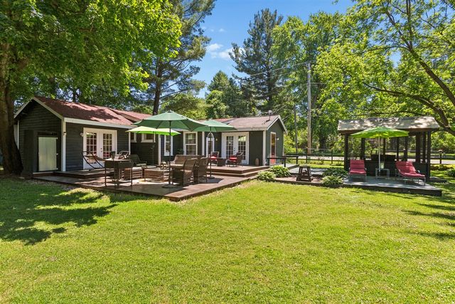 3779 W Glendora Road, New Troy, MI 49119