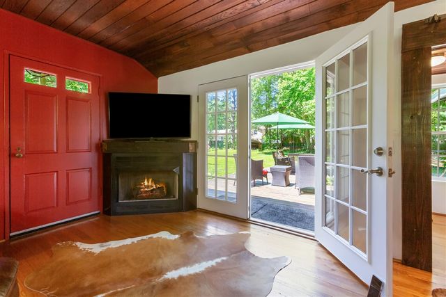 3779 W Glendora Road, New Troy, MI 49119