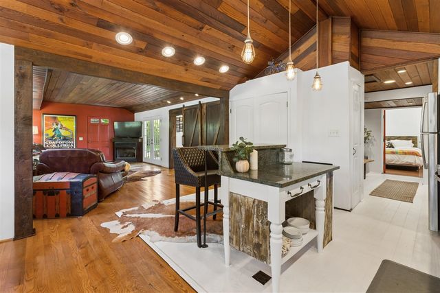 3779 W Glendora Road, New Troy, MI 49119
