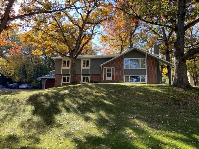 17316 Jersey Way, Lakeville, MN 55044