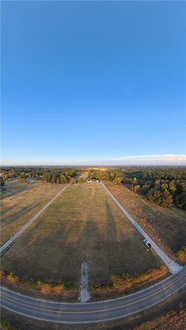 5073 Ervin McGarrah Road, Springdale, AR 72764