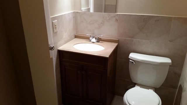 5323 NW 27th Street B4, Lauderhill, FL 33313