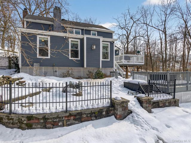 15 Ridge Road, Cornwall, NY 12518